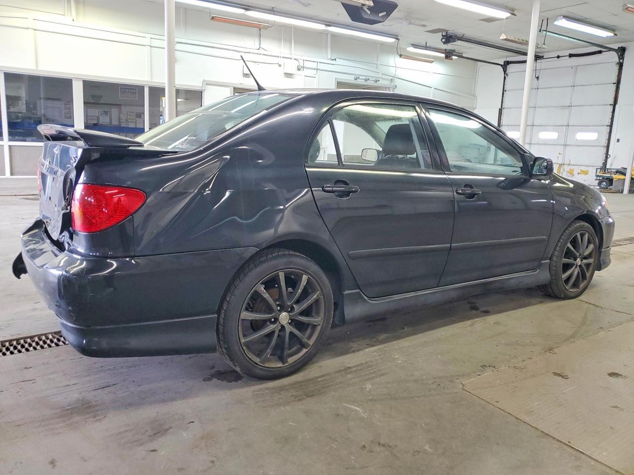 2004 TOYOTA COROLLA