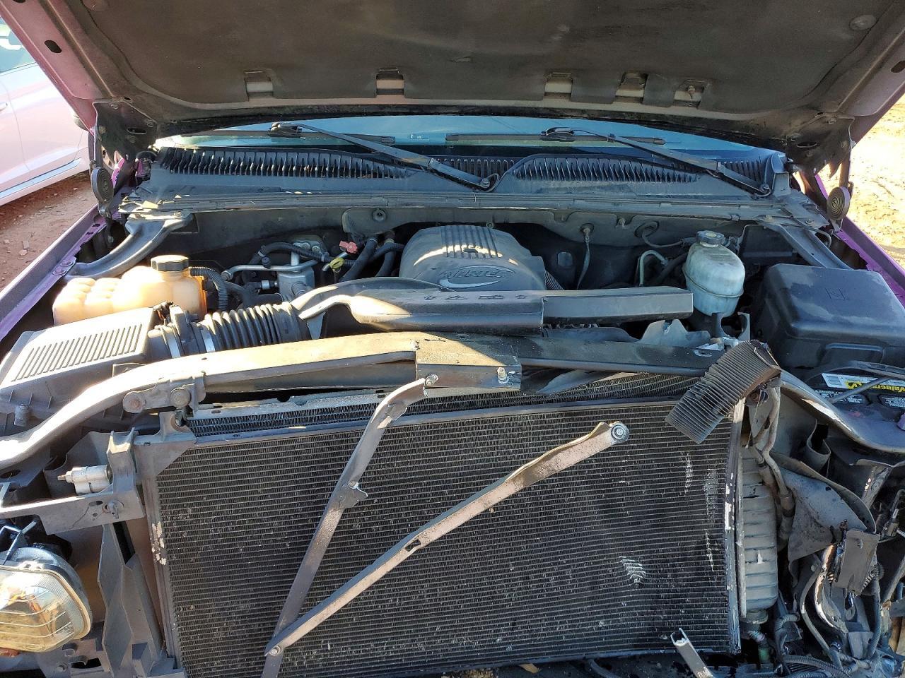 2004 CHEVROLET Tahoe