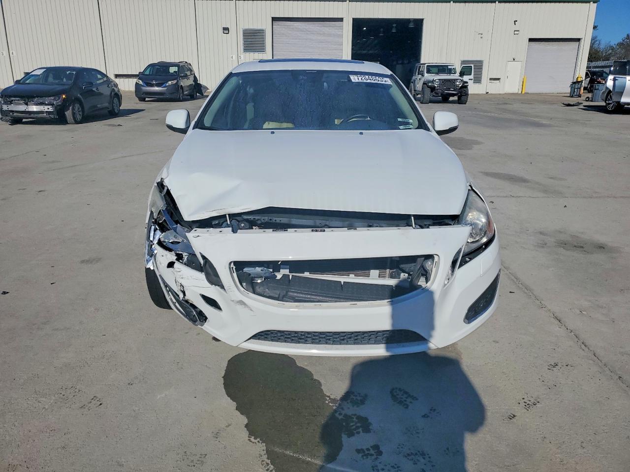 2013 VOLVO S60
