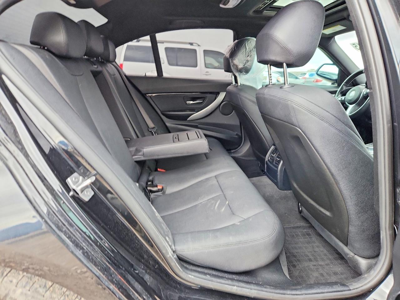 2018 BMW 3 SERIES