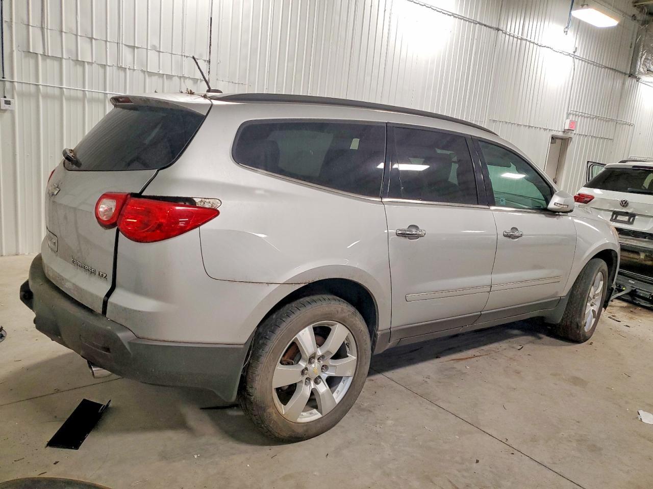 2011 CHEVROLET TRAVERSE