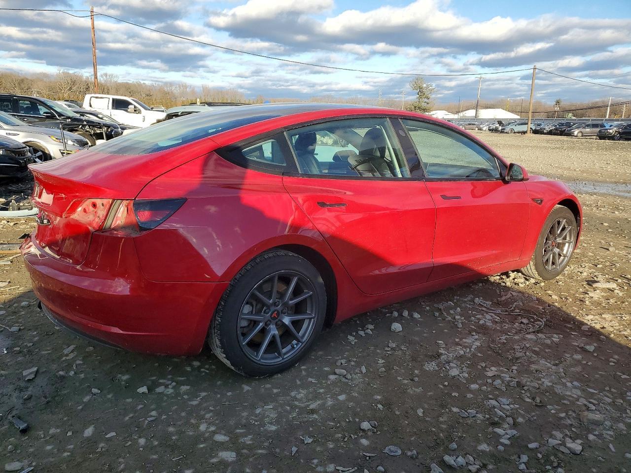 2021 TESLA MODEL 3