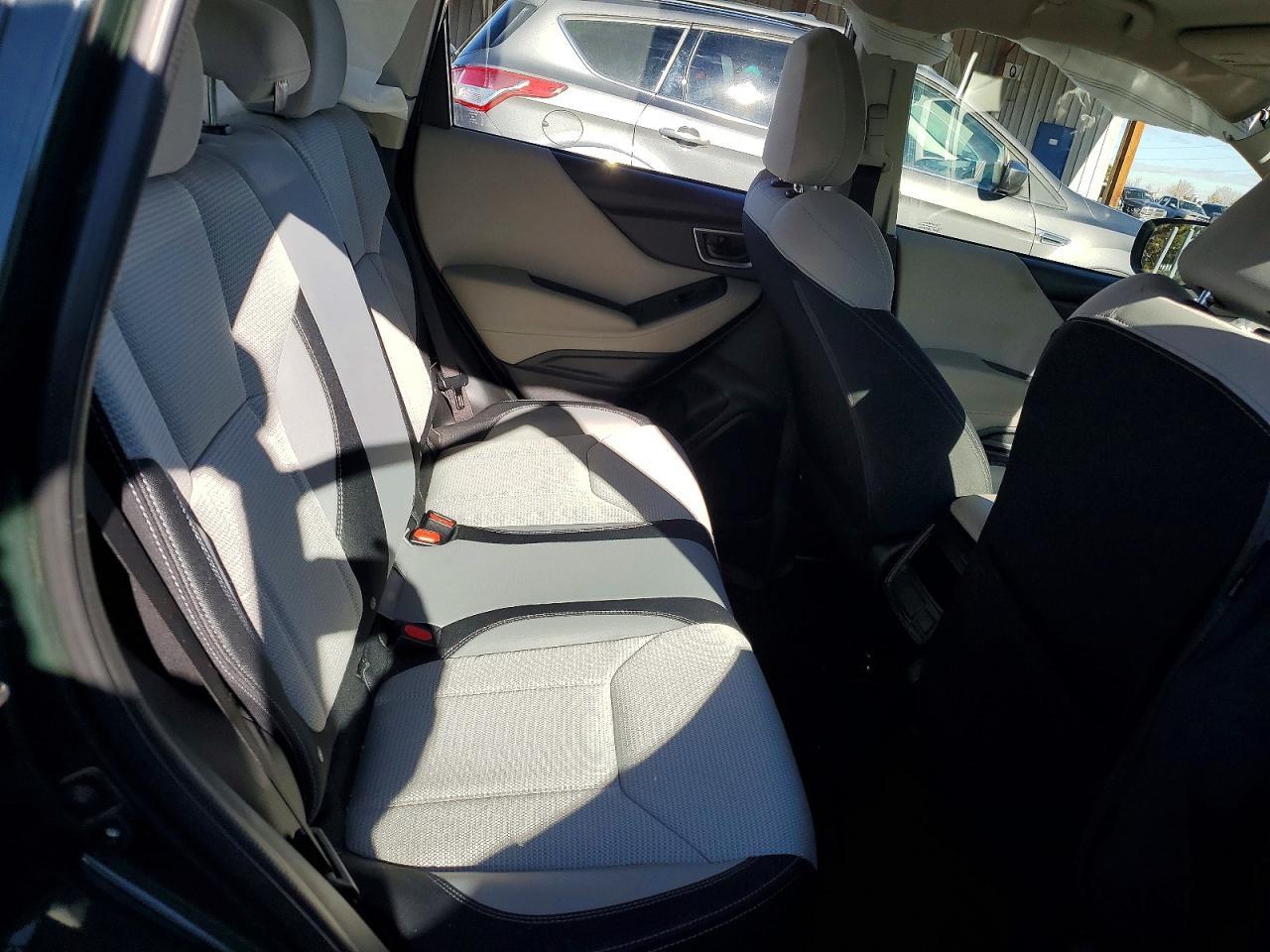 2022 SUBARU FORESTER