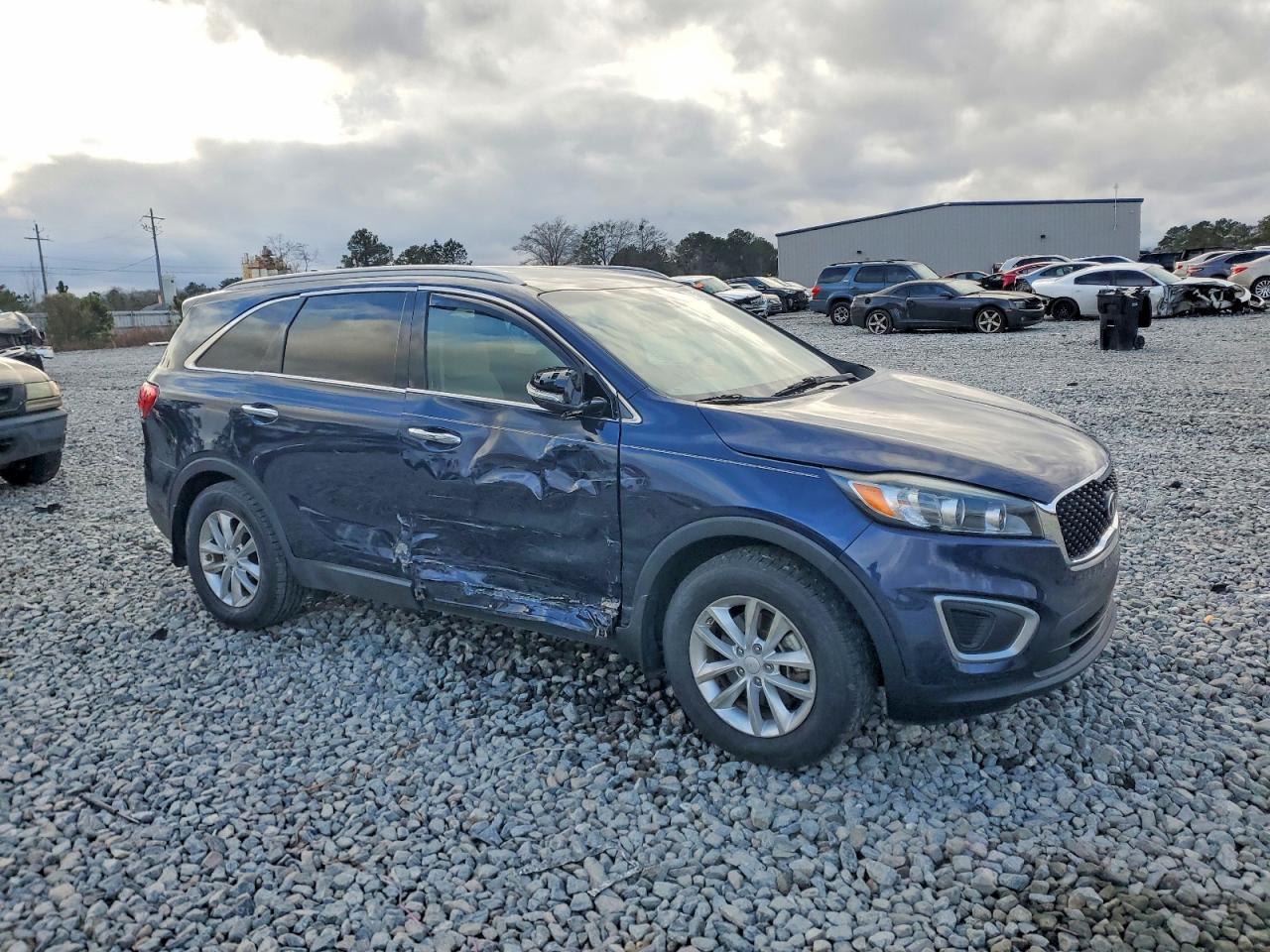 2017 KIA SORENTO