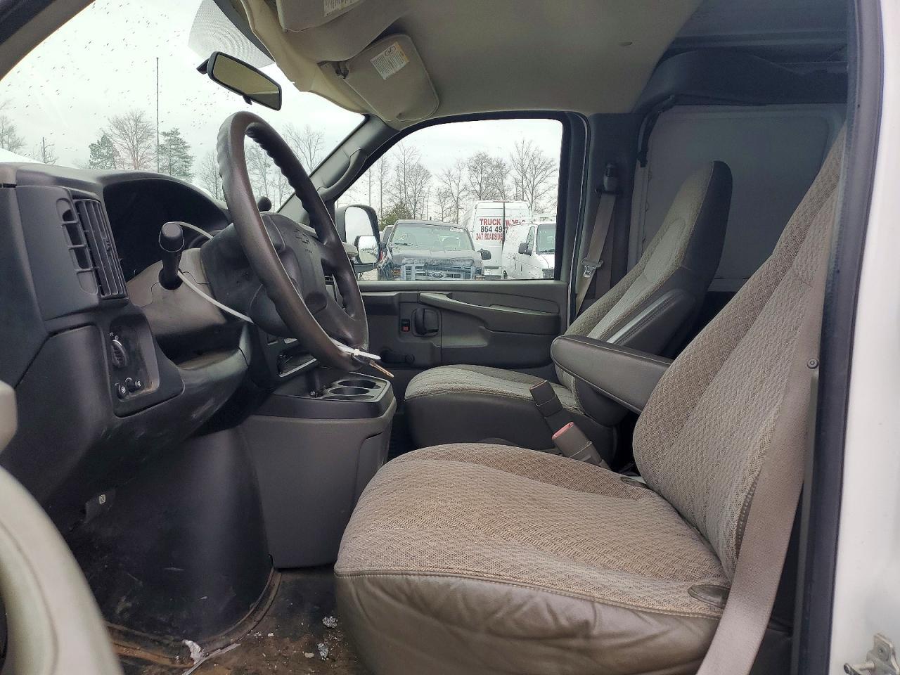 2006 CHEVROLET EXPRESS 2500