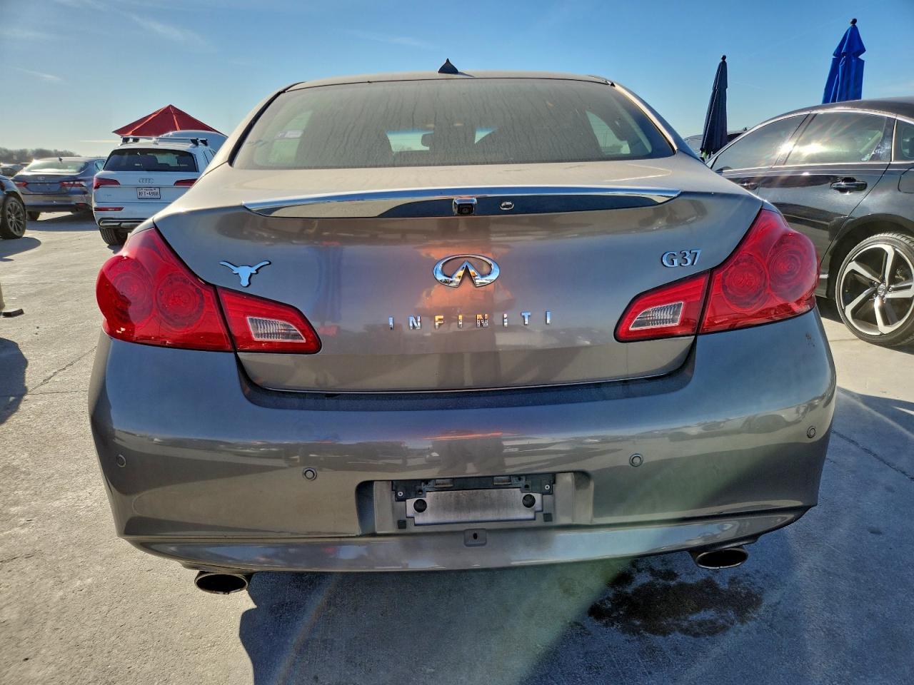 2012 INFINITI G37