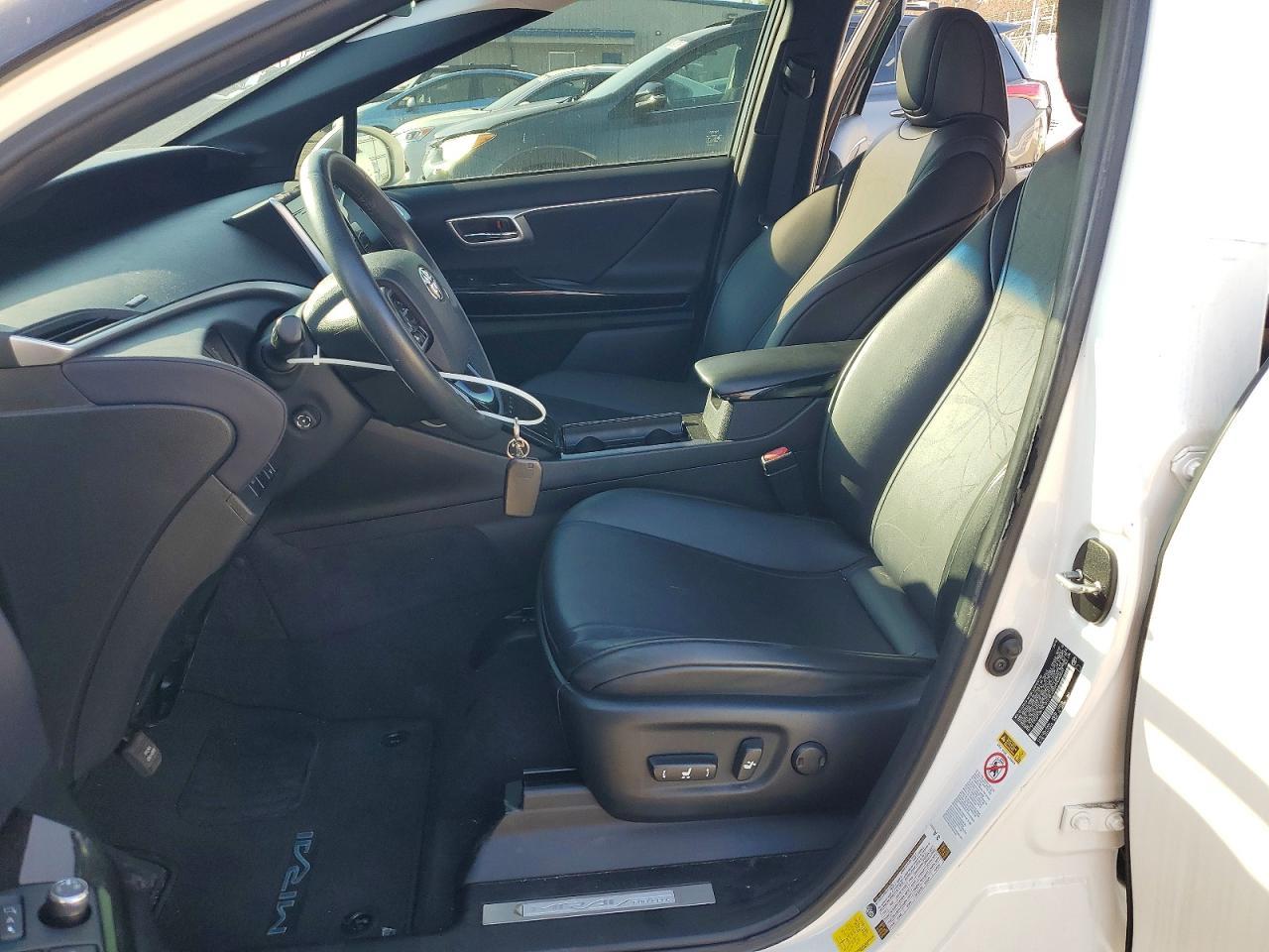2016 TOYOTA Mirai