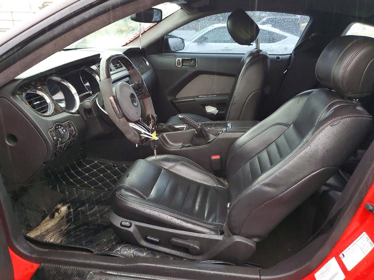 2013 FORD MUSTANG
