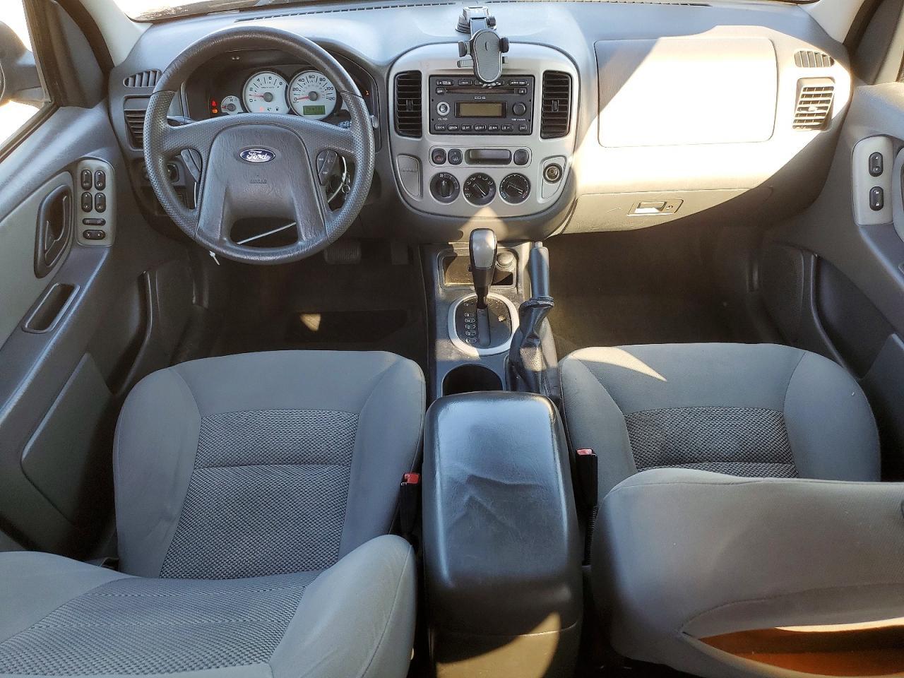 2006 FORD ESCAPE