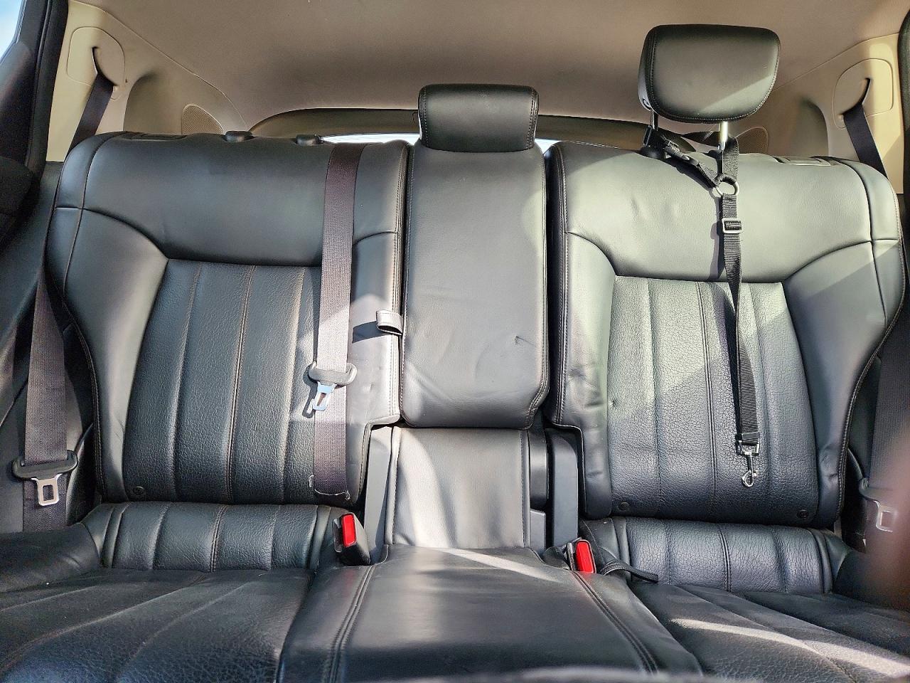 2012 INFINITI FX35