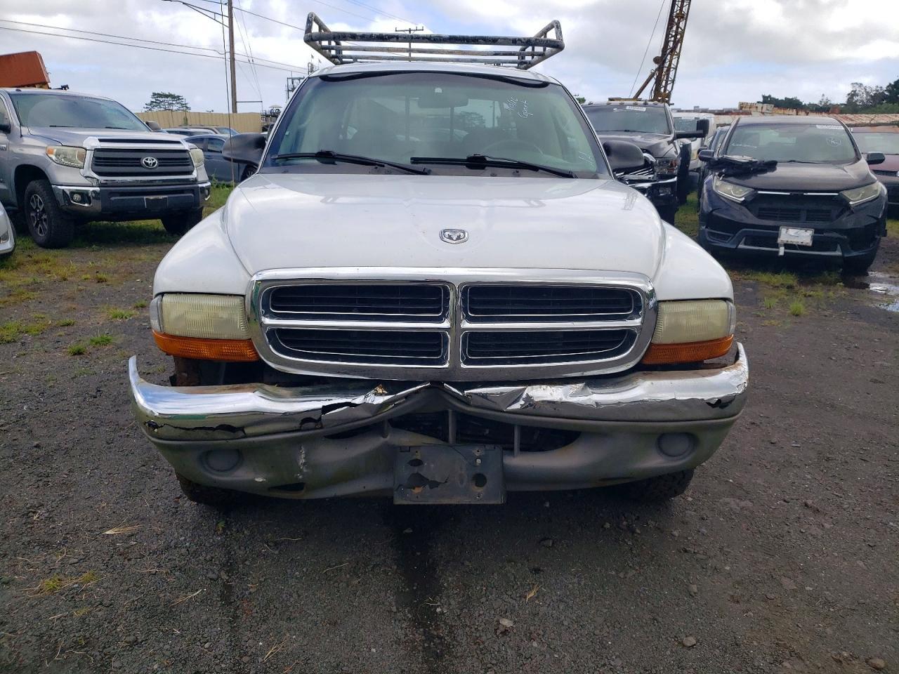 2004 DODGE Dakota