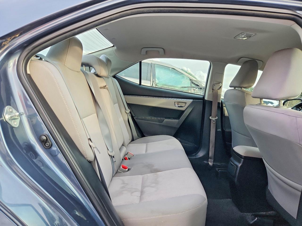 2015 TOYOTA COROLLA