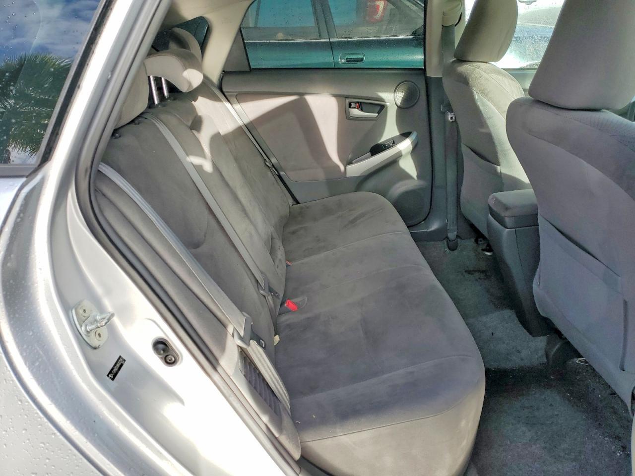 2010 TOYOTA PRIUS