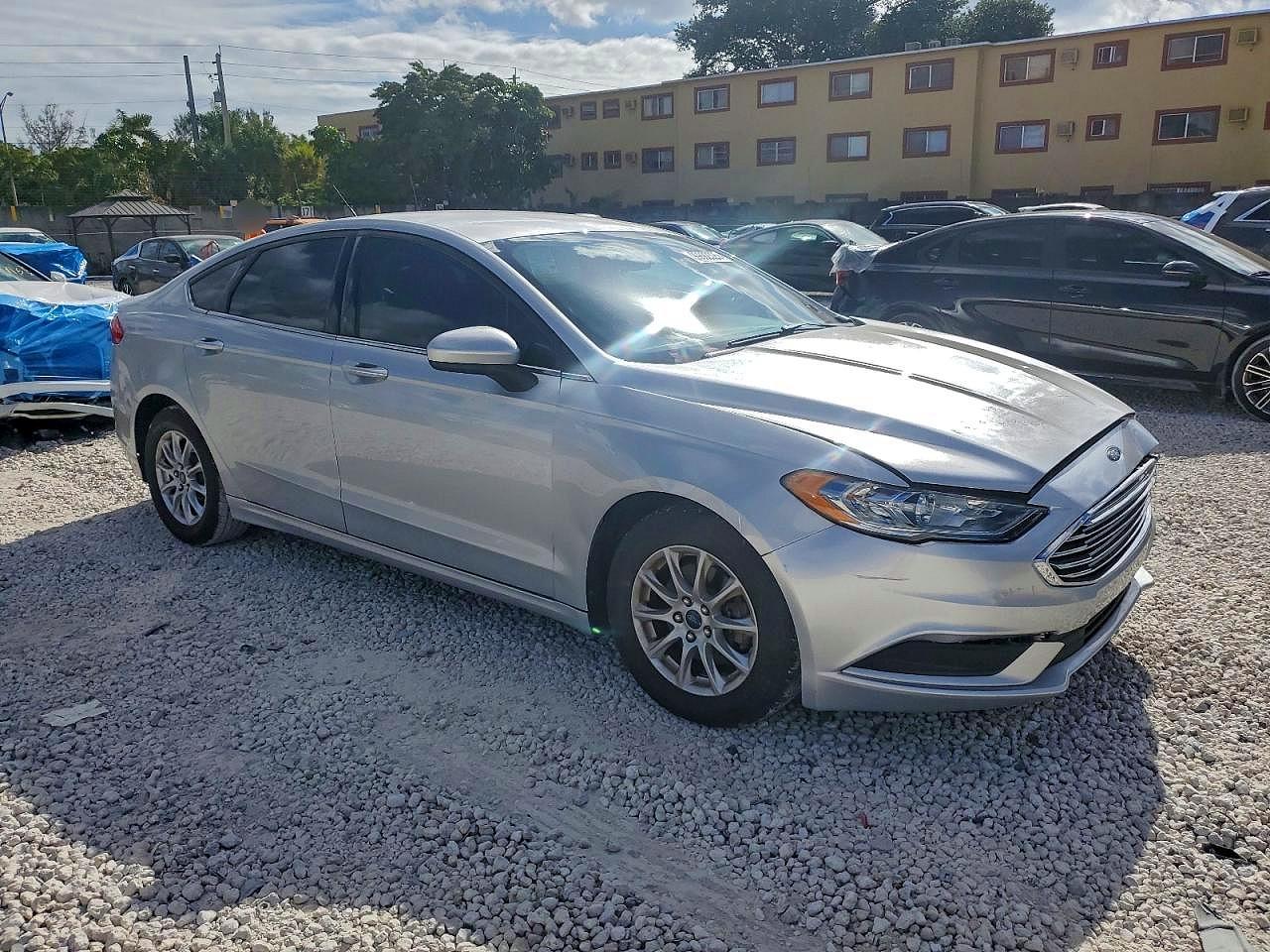 2017 FORD FUSION