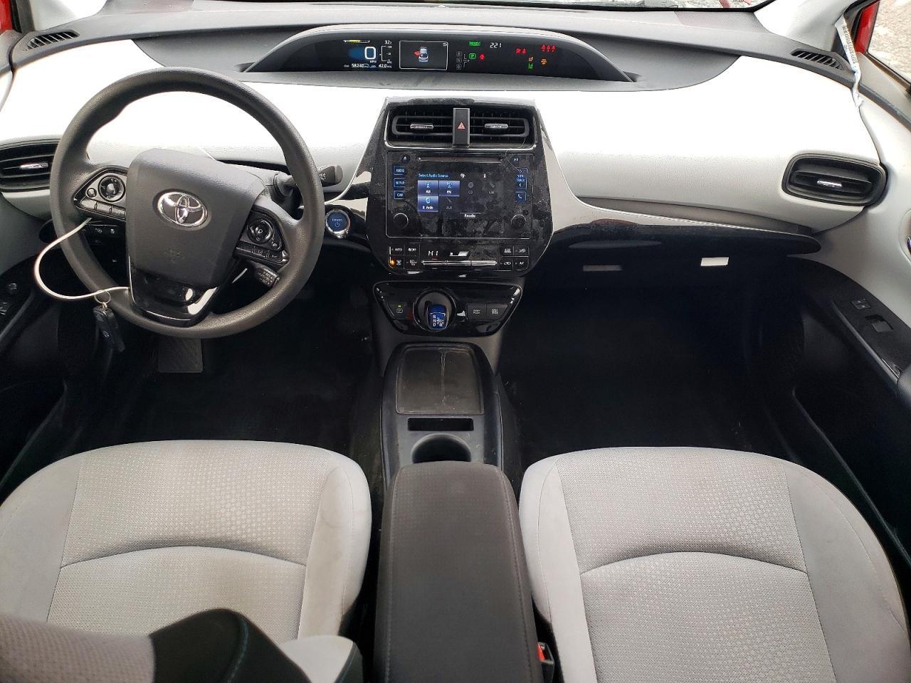 2019 TOYOTA PRIUS