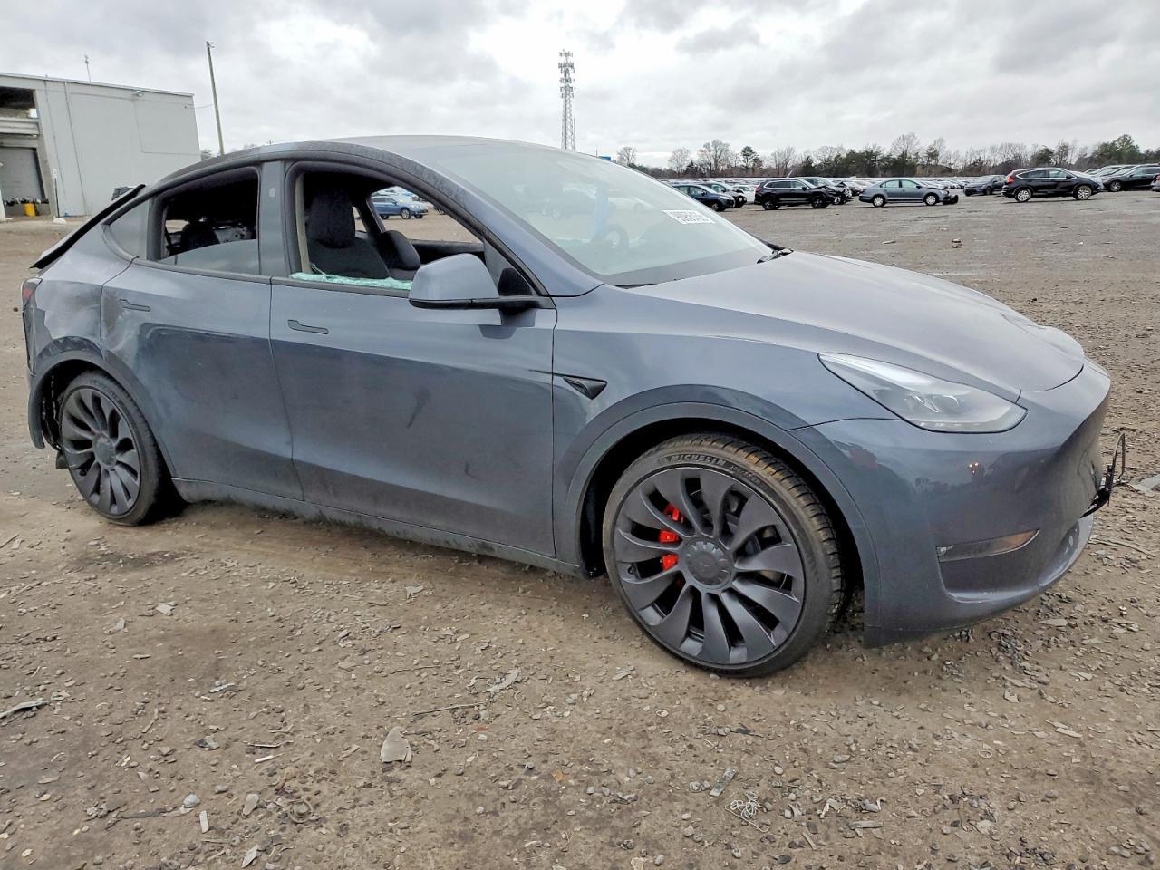 2023 TESLA MODEL Y