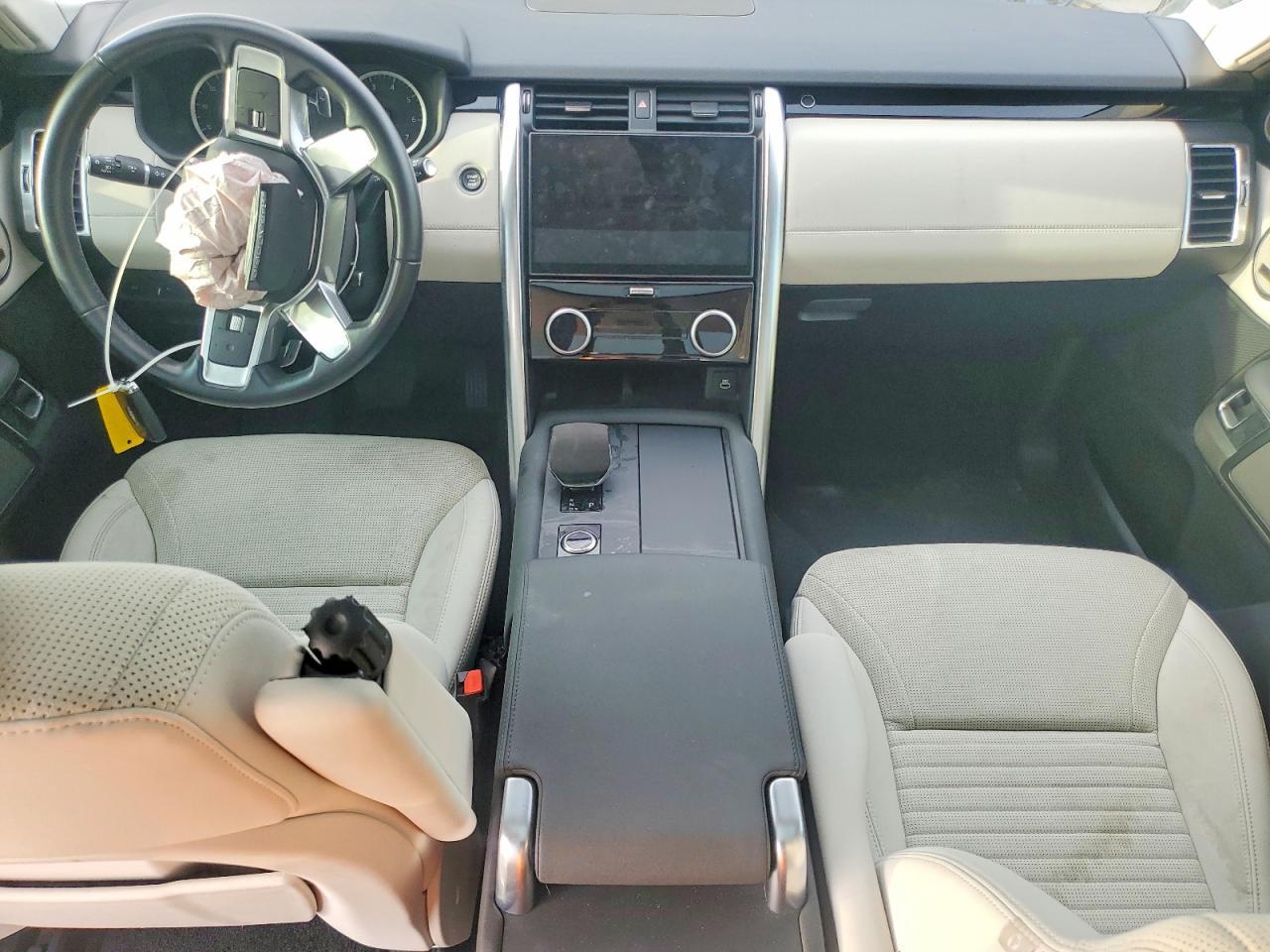 2023 LAND ROVER Discovery