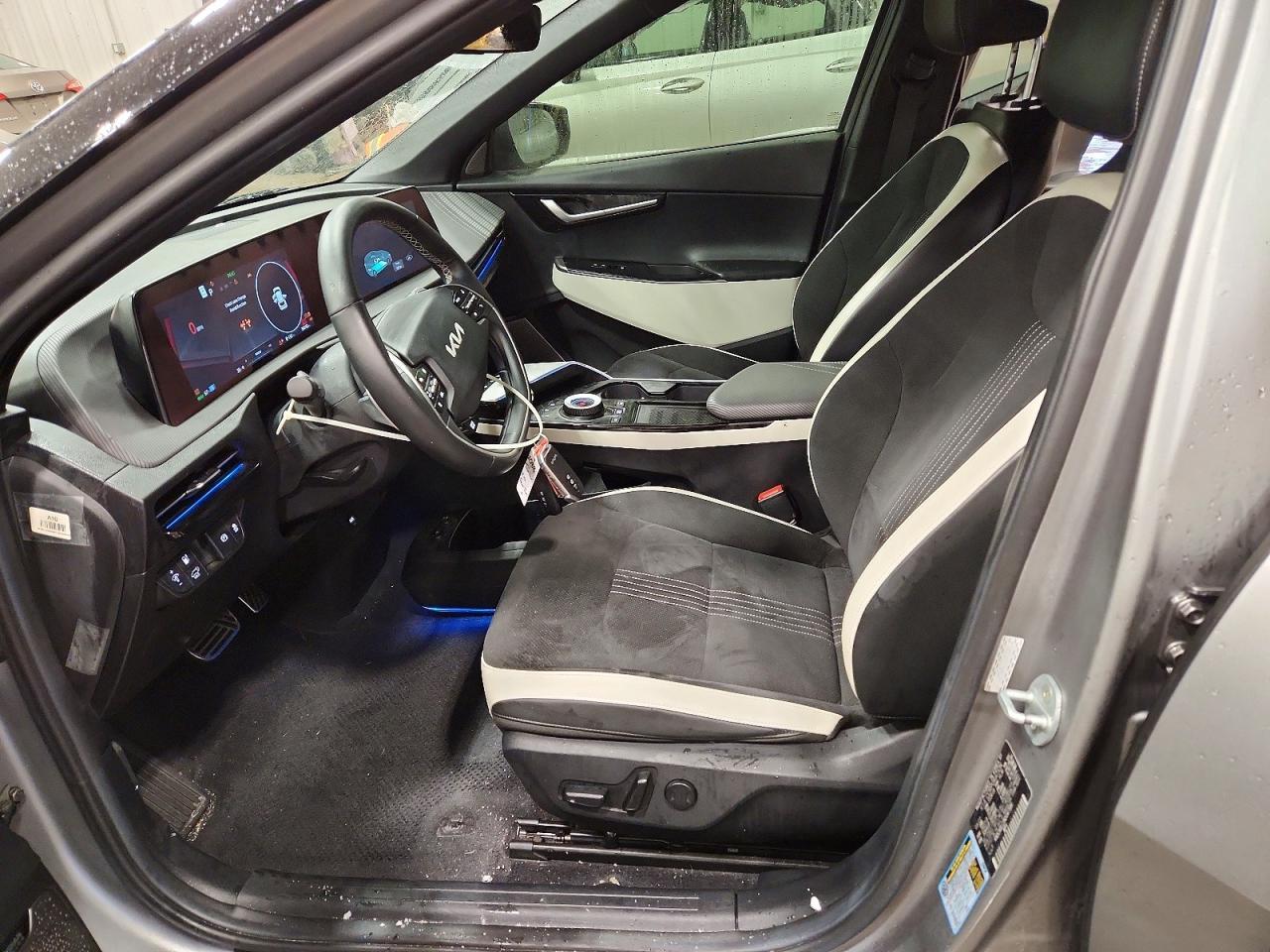 2022 KIA EV6