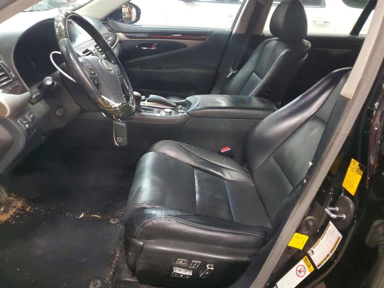2015 LEXUS LS 460