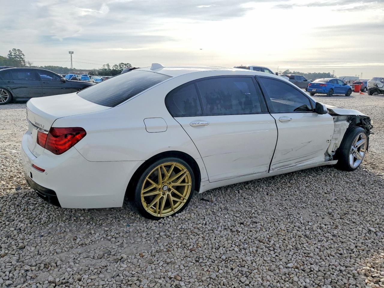 2013 BMW 7 series