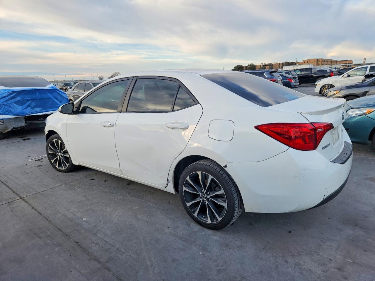 2019 TOYOTA COROLLA