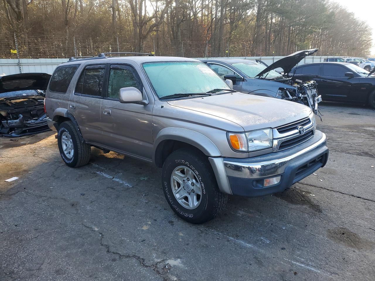 2002 TOYOTA 4Runner