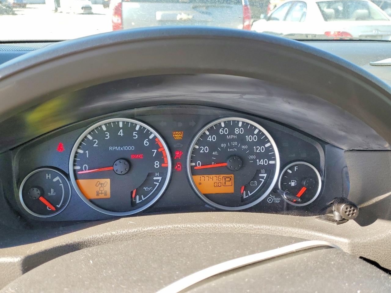 2011 NISSAN PATHFINDER