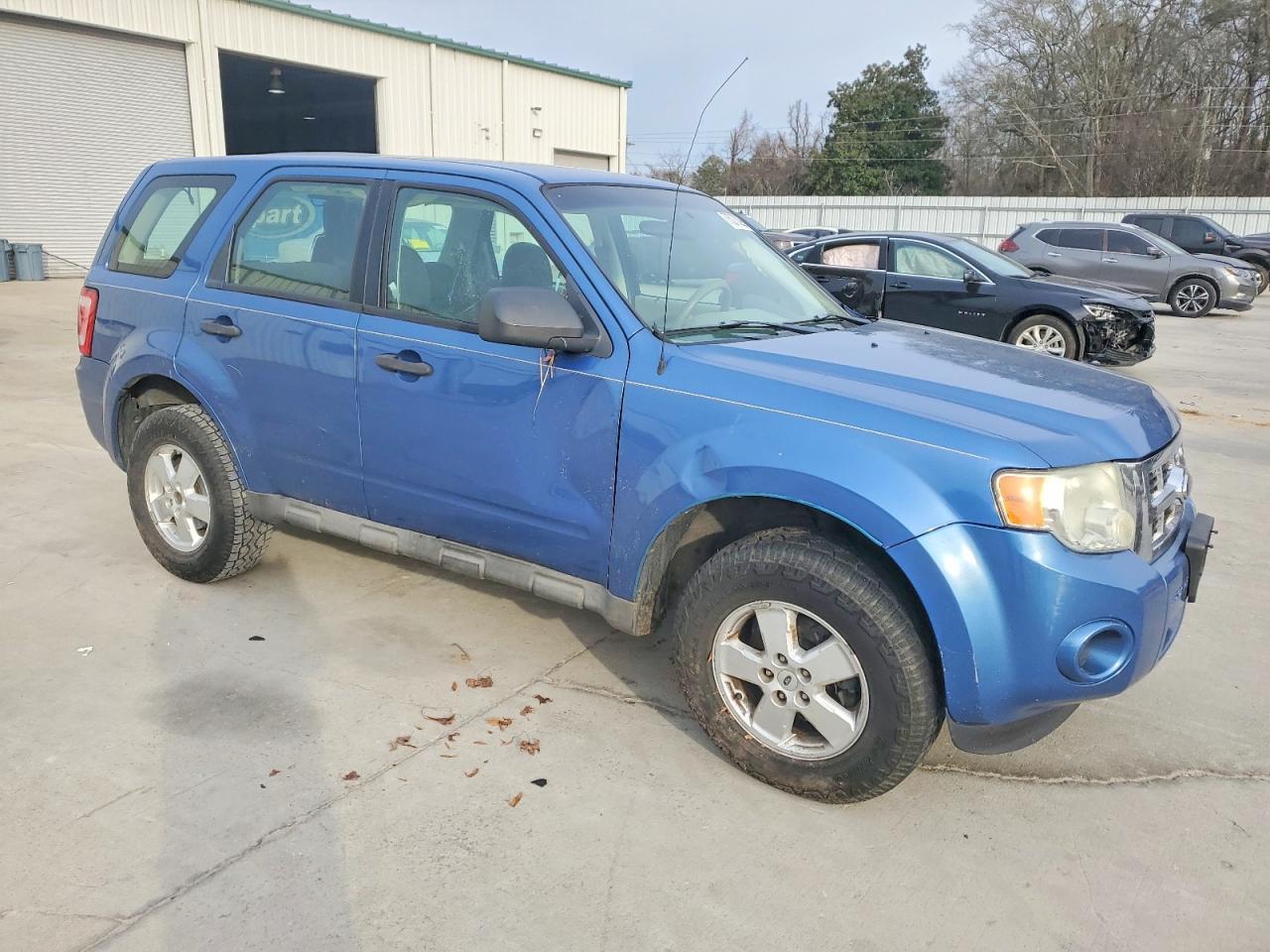 2009 FORD ESCAPE