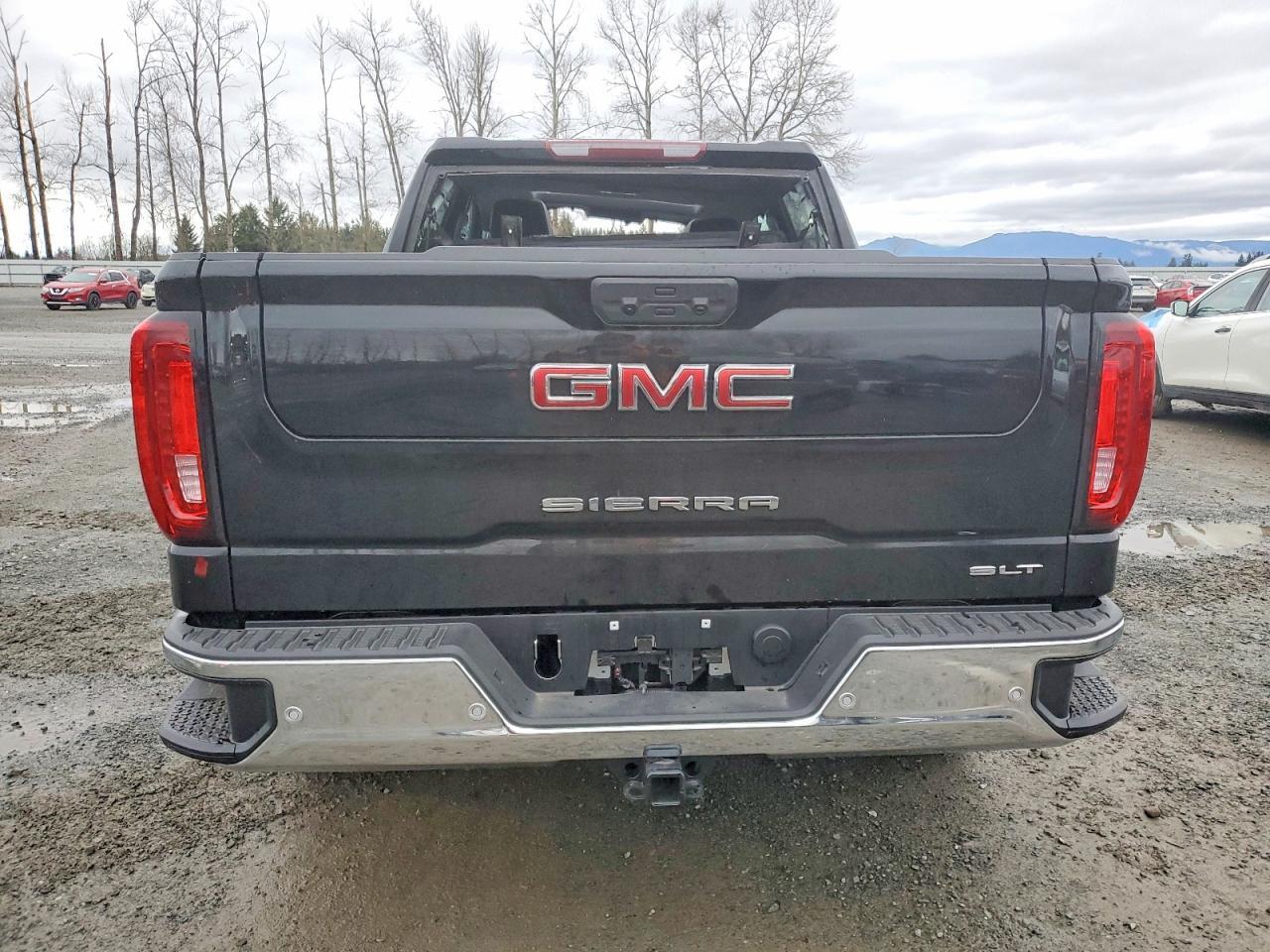 2025 GMC Sierra