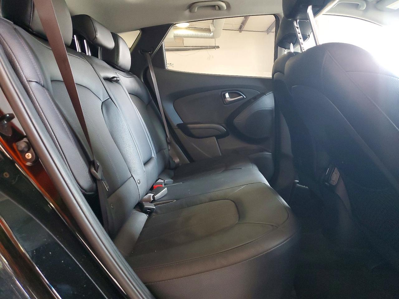 2015 HYUNDAI TUCSON