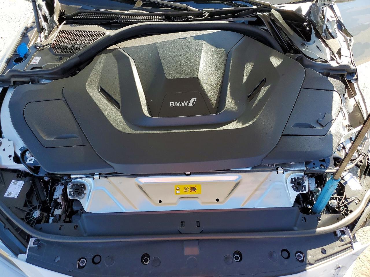 2025 BMW i4