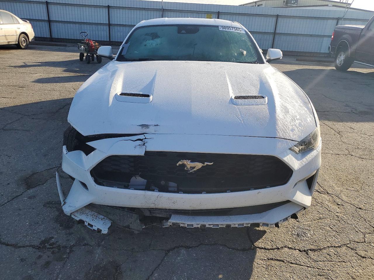 2022 FORD MUSTANG
