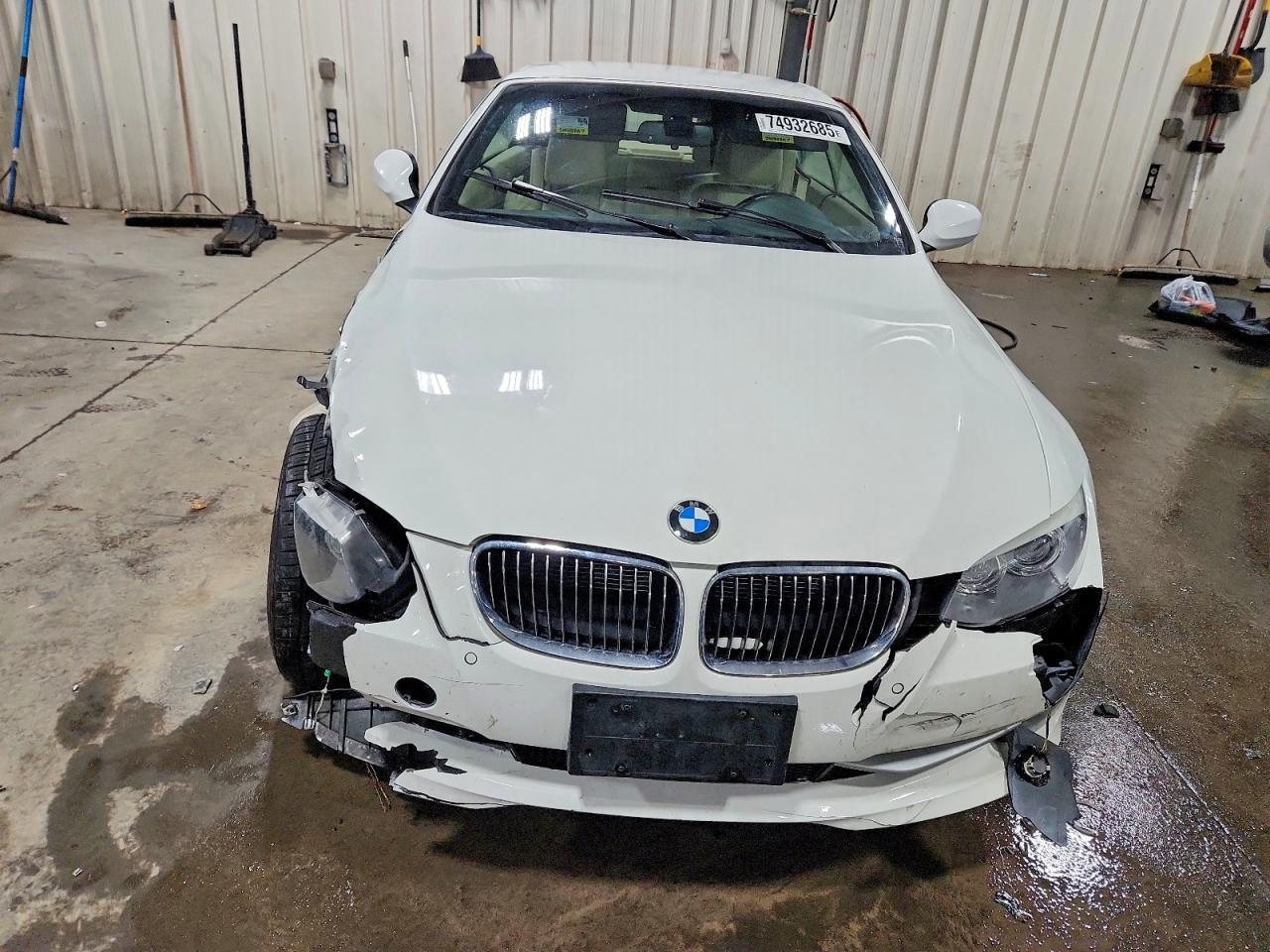 2011 BMW 3 SERIES