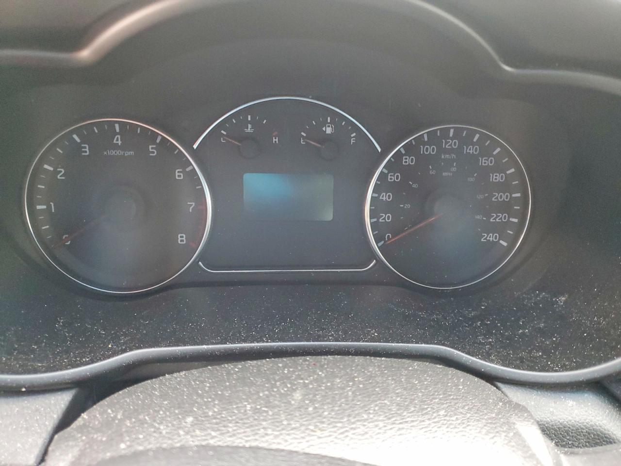 2014 KIA RONDO