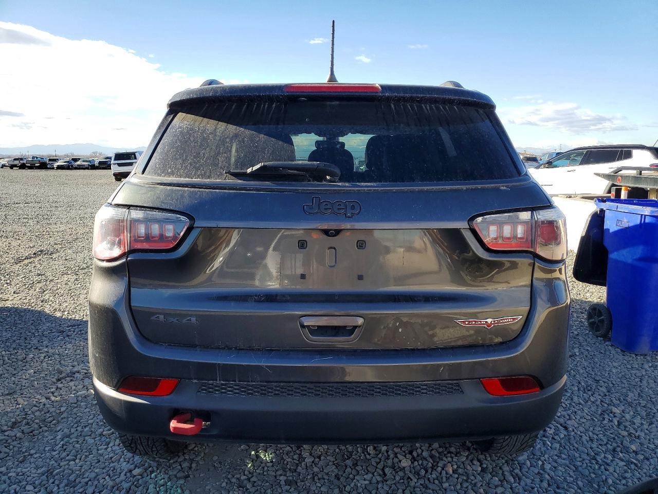 2018 JEEP Compass