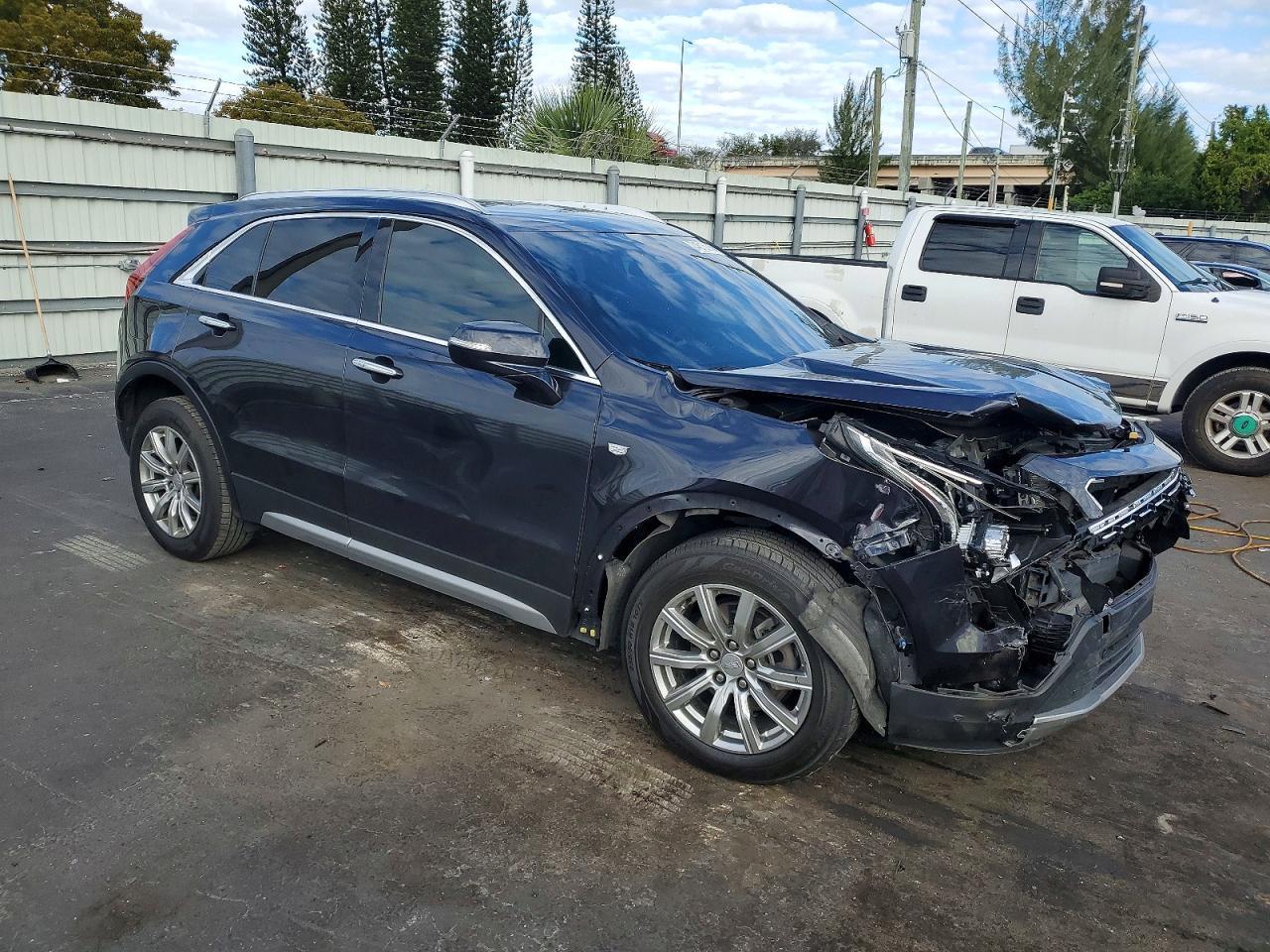 2023 CADILLAC XT4