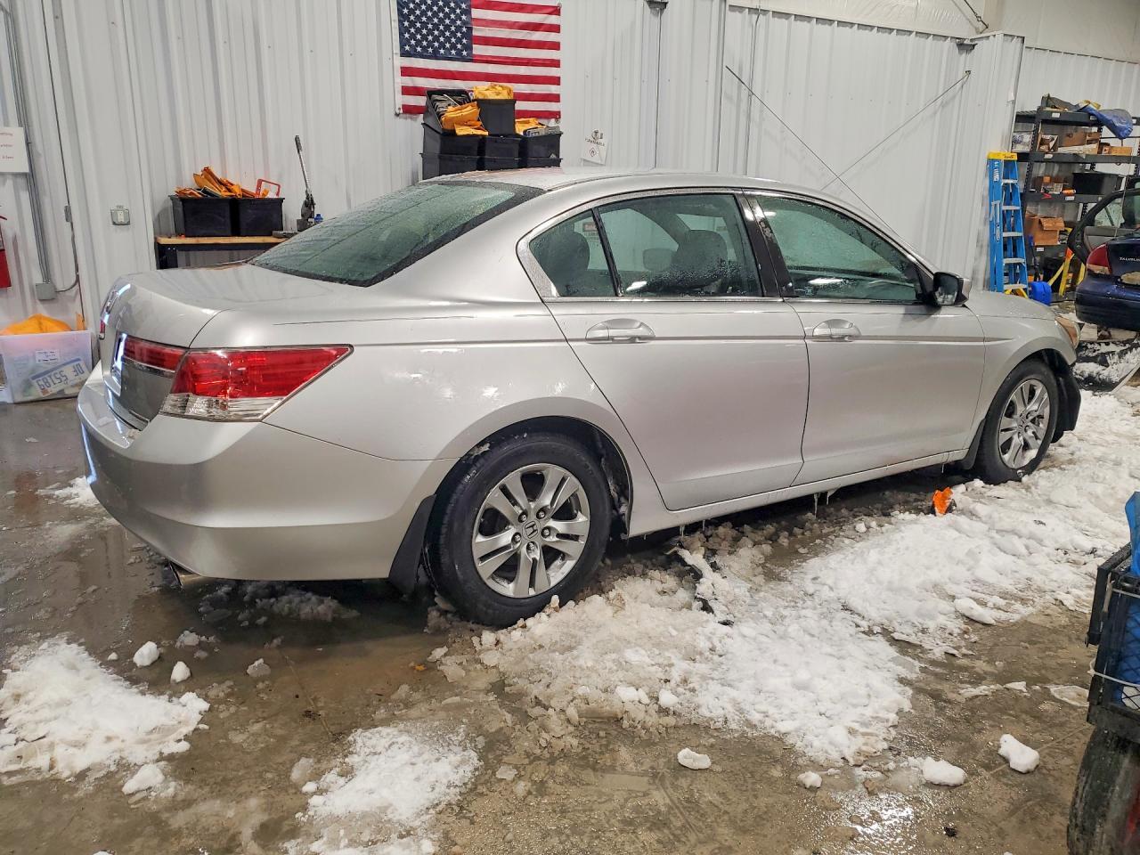2011 HONDA ACCORD