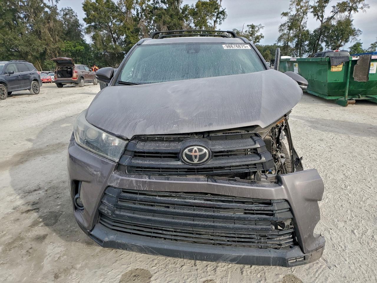 2019 TOYOTA HIGHLANDER