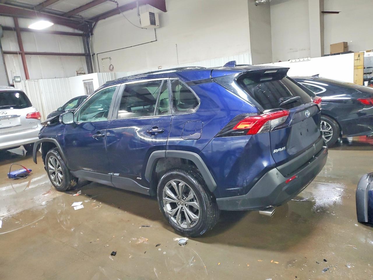 2022 TOYOTA RAV4