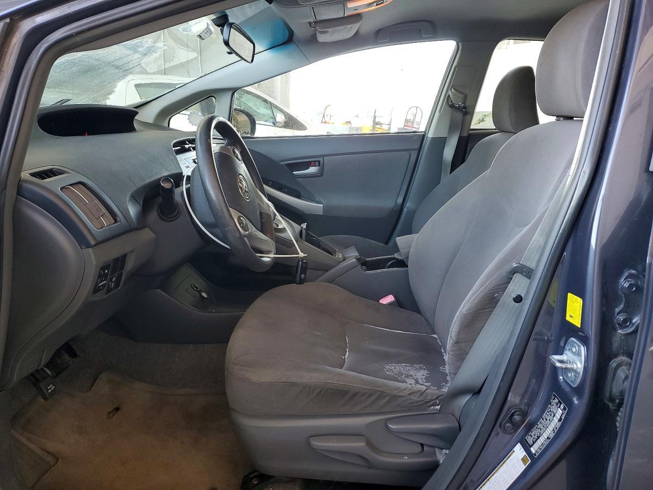 2011 TOYOTA PRIUS