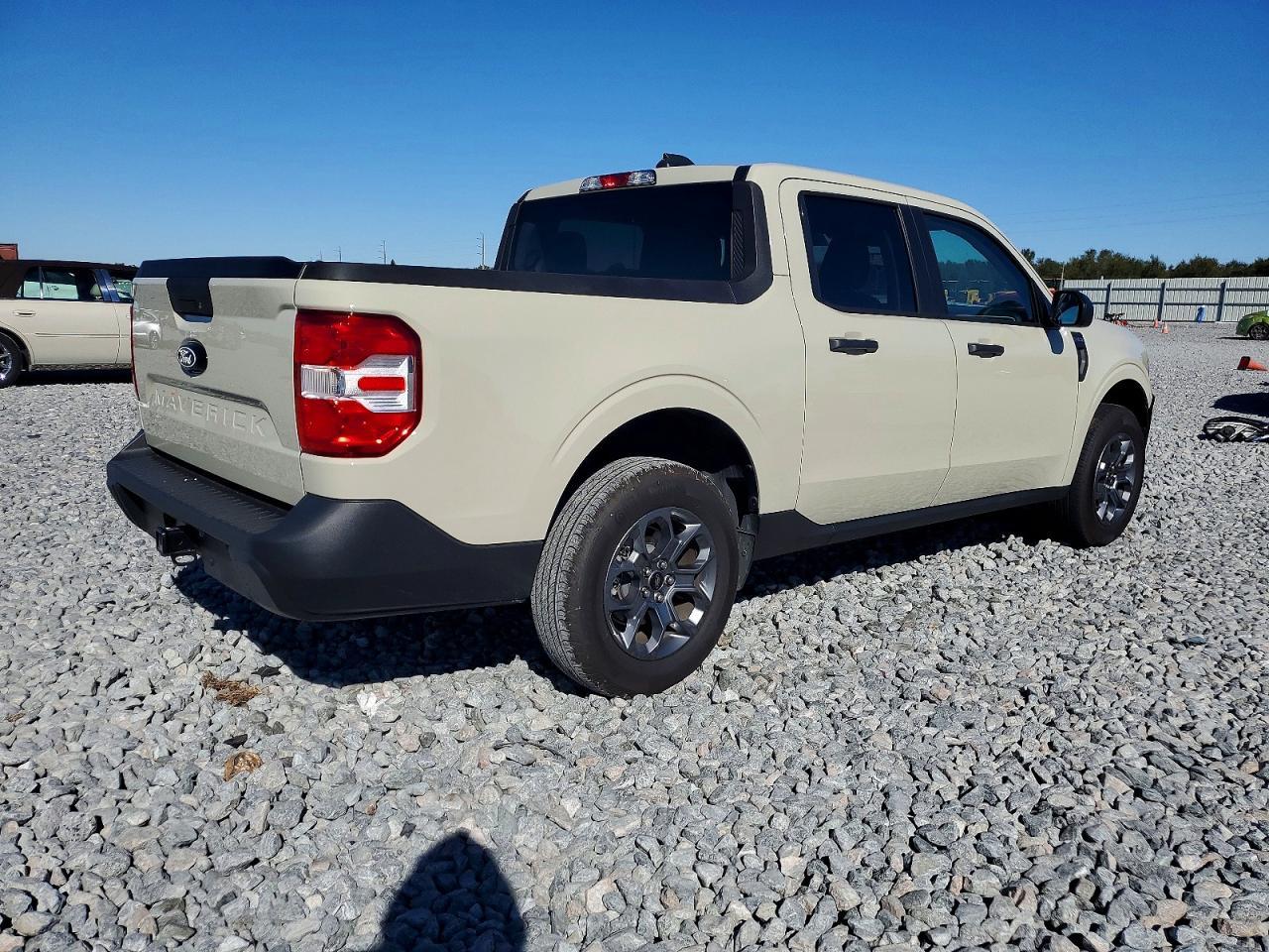 2025 FORD Maverick