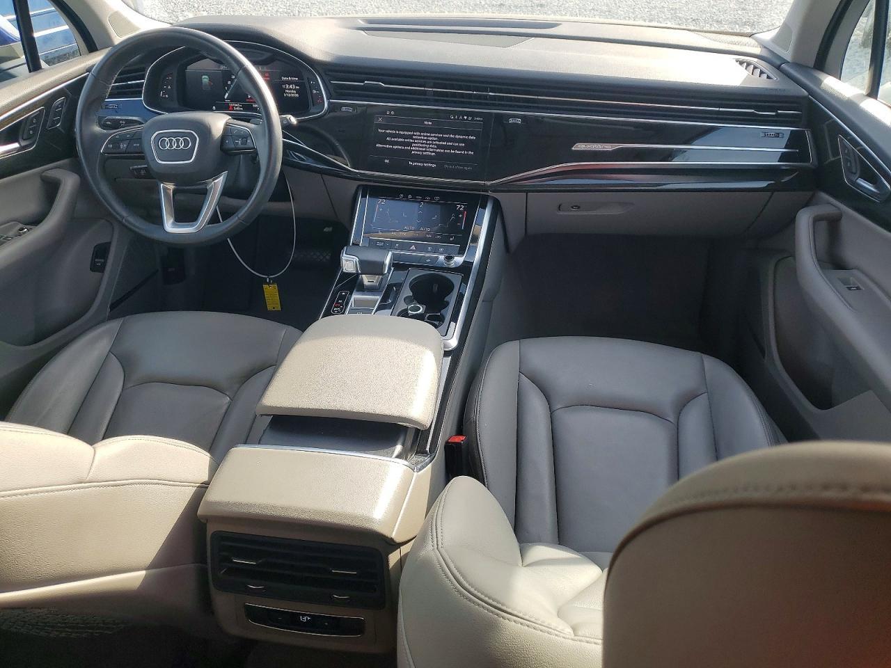 2022 AUDI Q7
