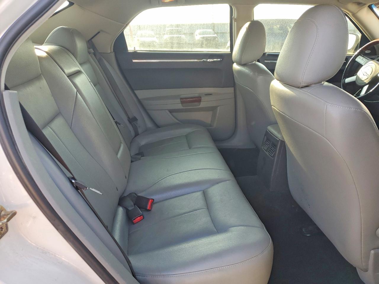 2006 CHRYSLER 300
