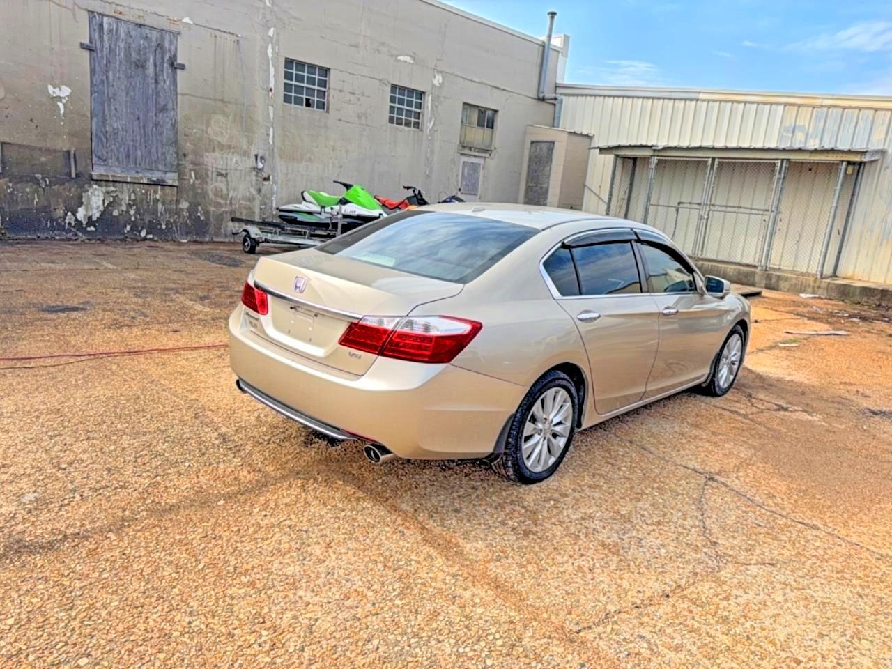 2015 HONDA ACCORD