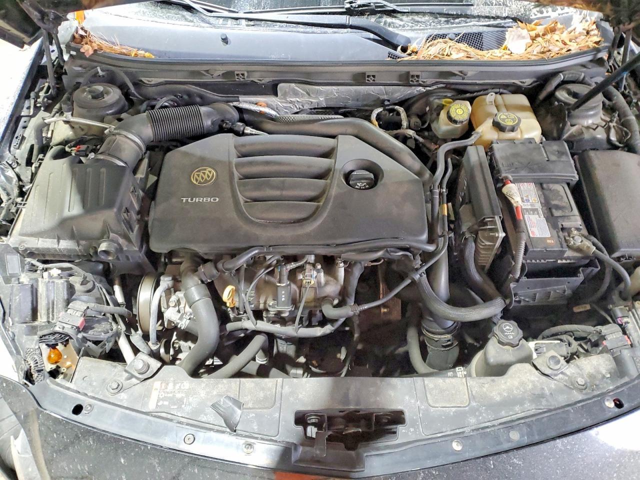 2013 BUICK Regal