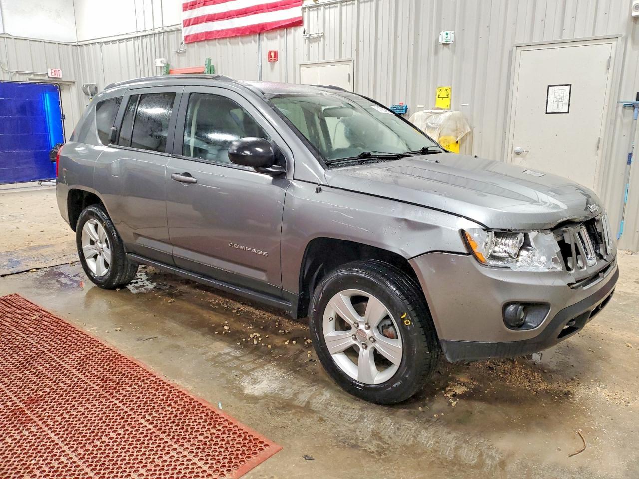 2012 JEEP Compass