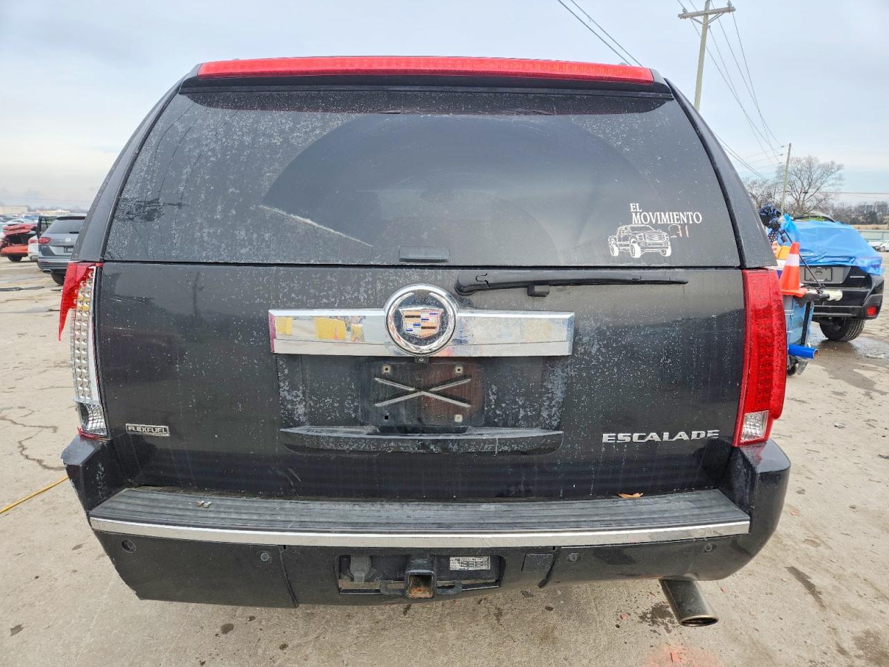 2011 CADILLAC ESCALADE