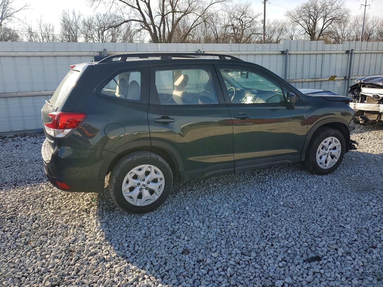 2023 SUBARU FORESTER