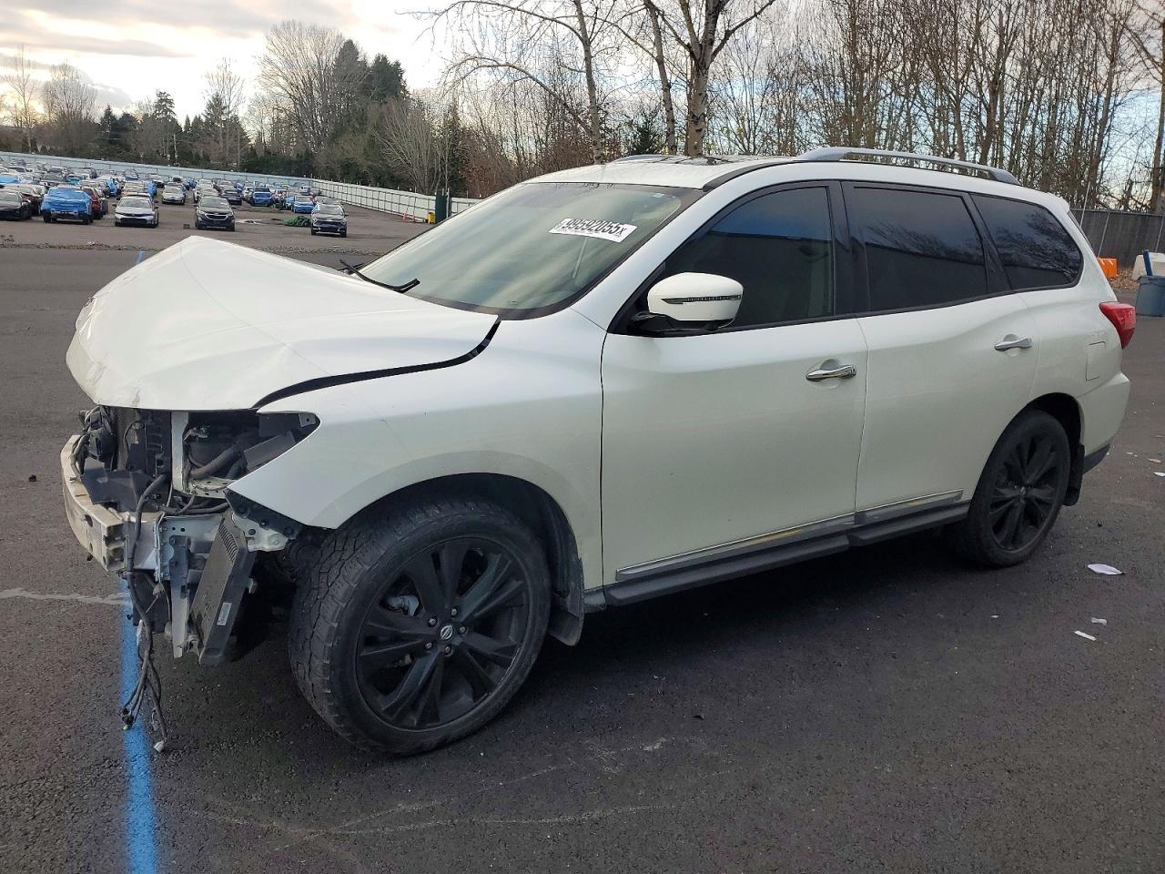2017 NISSAN PATHFINDER