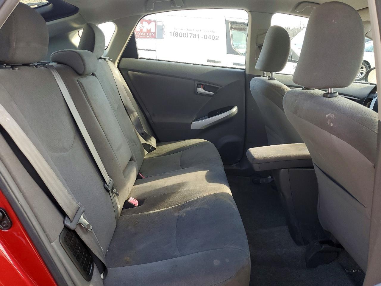 2011 TOYOTA PRIUS